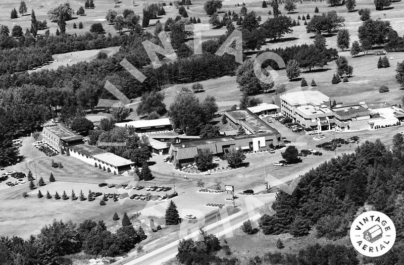 McGuires Grill & Motel - 1989